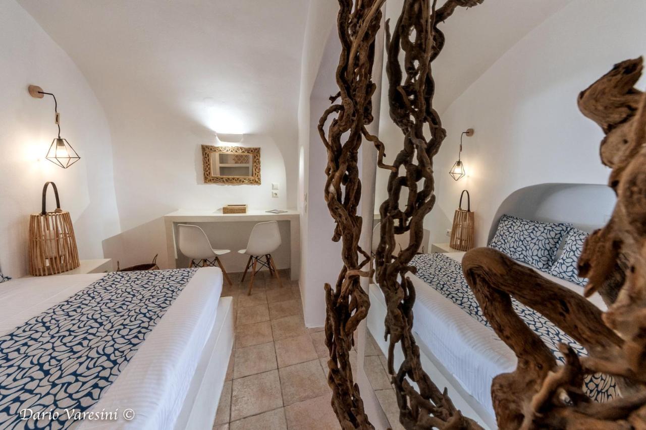 Santorinian Lava House Villa Pýrgos Екстериор снимка