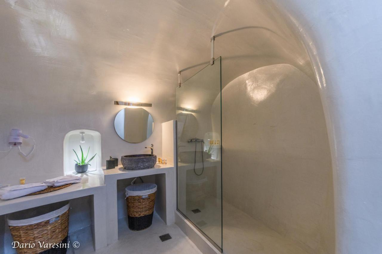 Santorinian Lava House Villa Pýrgos Екстериор снимка